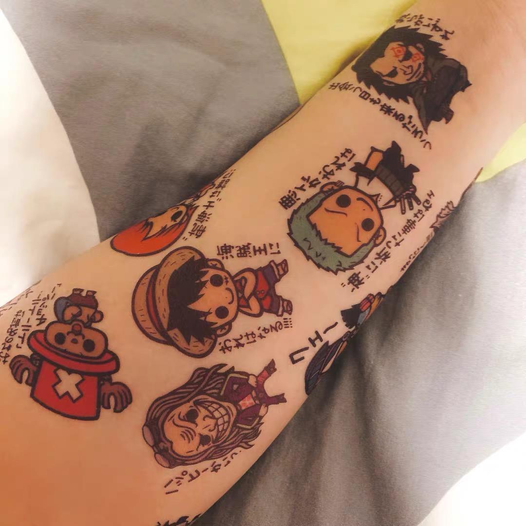 Sticker Sheet Set - 新しい一時的なタトゥーステッカーセット 18枚入り ワンピース ルフィ ゾロ カートゥーンデザイン