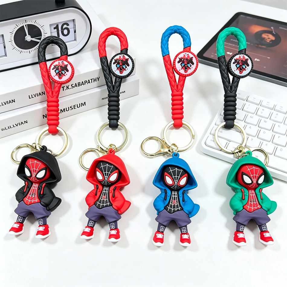 漫画アニメグッズシリコンキーホルダー、バッグチャームキーリン - Anime Merchandise For Men のレビューと価格