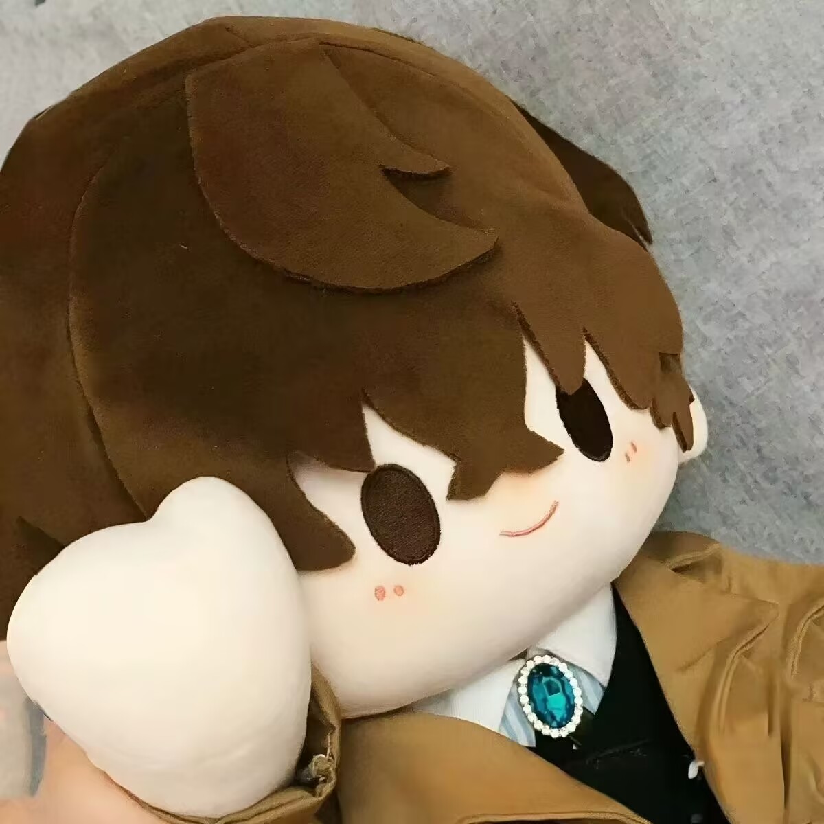 『文豪ストレイドッグス』と『太宰治』人形 半熟蒸しパン属性  - Anime Merchandise Japan のレビューと価格